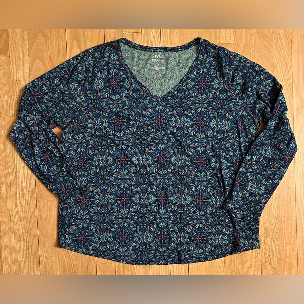EVRI Teal Patterned V-Neck Long-Sleeved Pullover Top, Women’s Size 1X